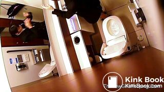toilet pooping - video 41