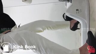 Japanese woman shits herself