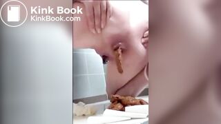 GIRL MASSIVE POOP