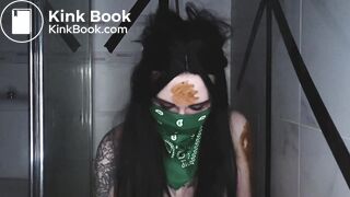 Girl Shit Load & Smearing