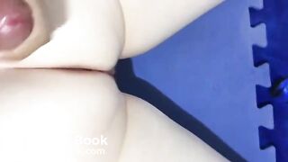 She shits for her lover 2