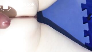 She shits for her lover 2