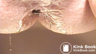Close up HD pissing and shitting