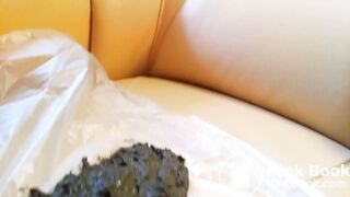 sexy girl with a mask shitting - video 8