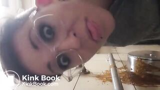 Public toilet scat wall