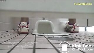 poop back shot - video 18