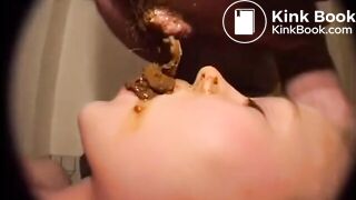 blonde scat eating