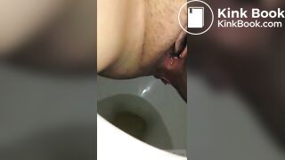 woman shits and pisses