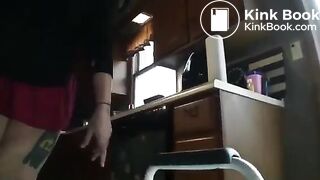 Feeding 2 - video 2