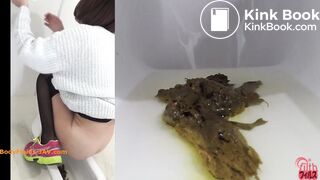 Japanese girl with hairs on anus poops for us