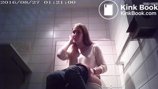 Sexy woman poops a big one