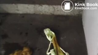 JAV GIRL Pooping In Skirt II