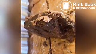 Girlfriend made brownies with her shit