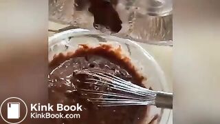 Girlfriend made brownies with her shit