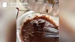 Girlfriend made brownies with her shit