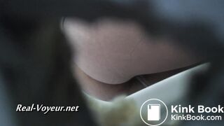 voyeur girl shitting in toilet