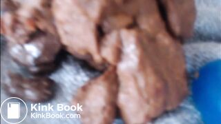 Ebony babe fucks shit outta her ass