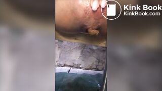 HOT GERMAN MILF POOPS A LOT