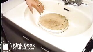 Rare Japanese girl scat