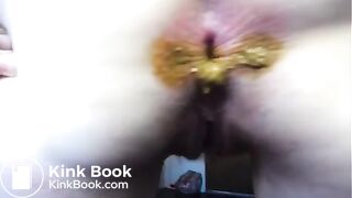 Pale Girl Has Sloppy Wet Poo