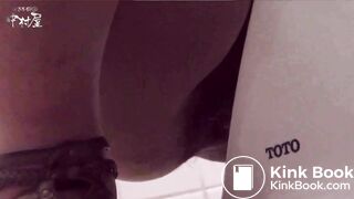 japanese toilet porn t-019 (chubby japan girl drops HUGE turd)