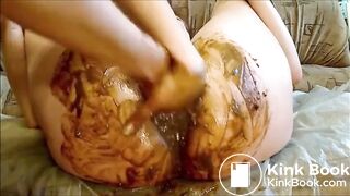 Lesbians fisting with shit