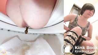 Girl pooping - video 102