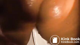 she shits in her hand and smear it all over her chubby body
