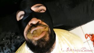 babe shitting and squirting on her hubby - video 2