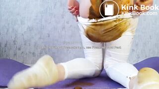 sexy Russian poops and pees - video 14