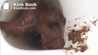 Big load from a pierced milf