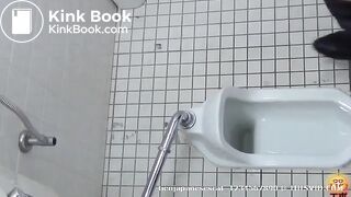 Hot schoolgirl pushing big turd