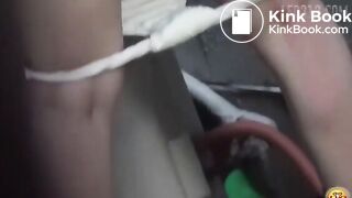 Japanese woman shitting - video 2