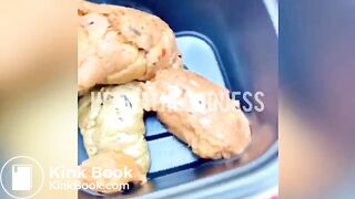 Ebony chick shitting looking pretty