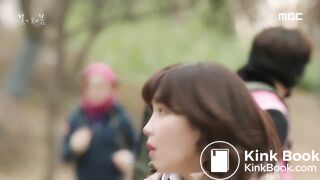 Korean girls need to poop