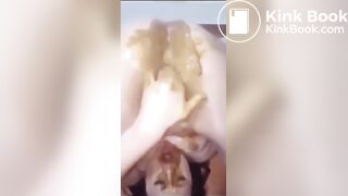 Making her pussy cum with shit