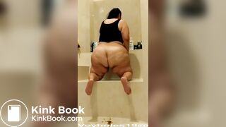 Make that big booty shit toot toot