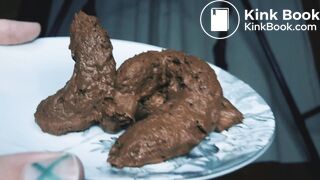 gorgeous and sexy Russian shitting - video 5