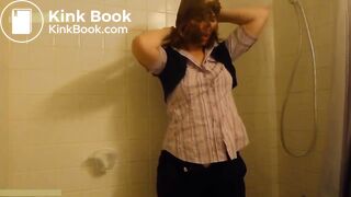 Girl pooping in pants and passing the shit in the face