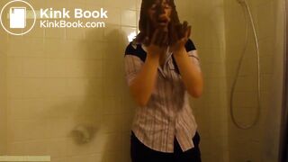 Girl pooping in pants and passing the shit in the face