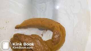Korean girl shitting - video 3