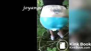 Panty poop desperate - video 2