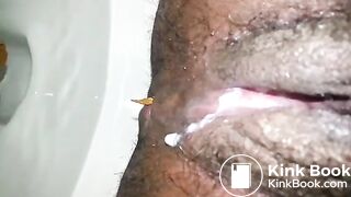 Ebony pooping - video 21