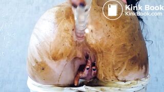 sexy Russian craps and pees - video 5