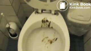 Amateur pooping a lot