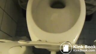 Amateur pooping a lot