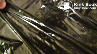 Her shit makes him horny 5