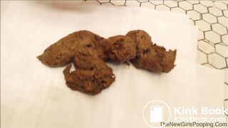 sexy naked girl shitting and pissing - video 4