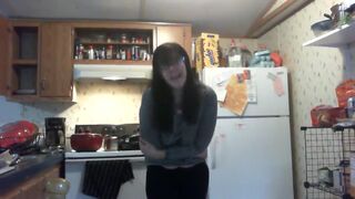 sexy girl shitting a lot