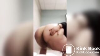 Thick Chick Spreads Ass And Shit